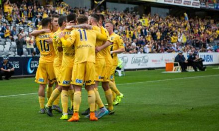 HYUNDAI A-LEAGUE: CENTRAL COAST MARINERS VS ADELAIDE
