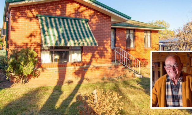 Rare auction thanks to generous Canberra man