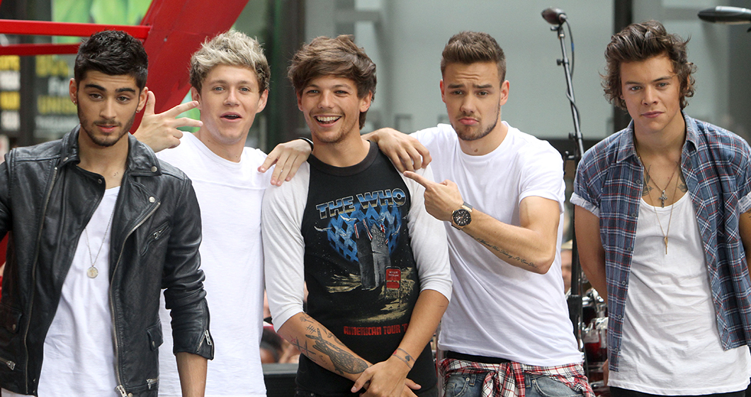 Mystery tweets spark One Direction reunion mania