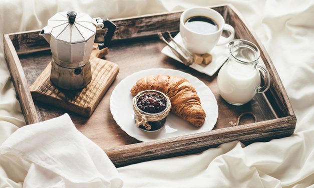 How To Prepare The Ultimate Breakfast In Bed