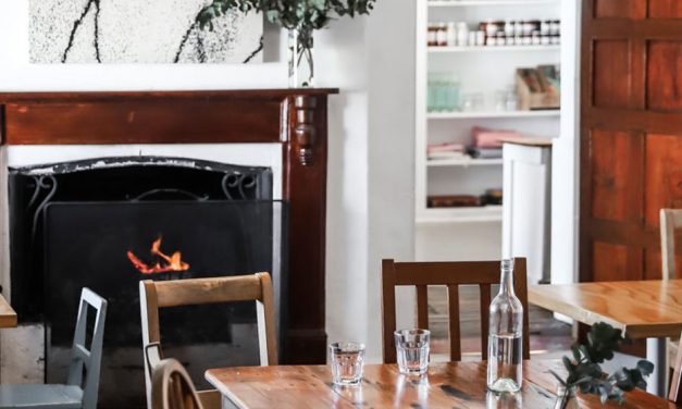 3 places to eat just outside Canberra