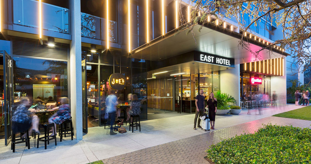 Salute to East Hotel