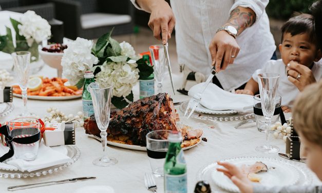 How to style your Christmas table thanks to Canberra Outlet