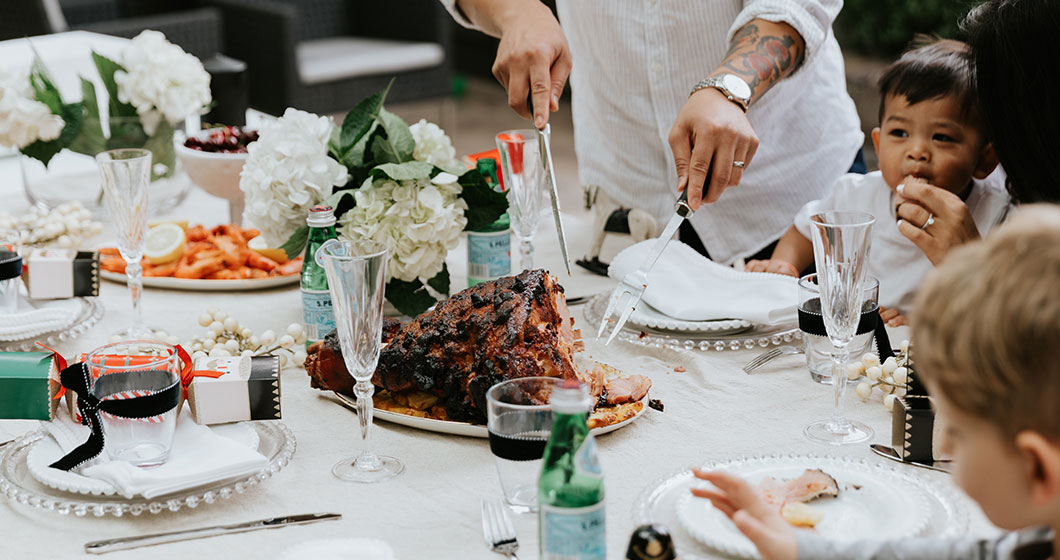 How to style your Christmas table thanks to Canberra Outlet