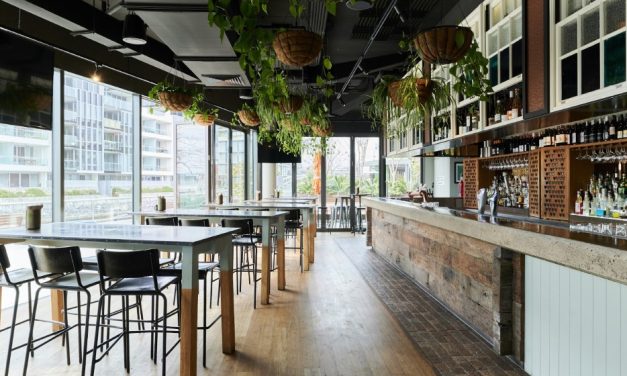 Canal Bar