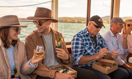 Oyster farmers, chefs and producers to converge at Narooma Oyster Festival this May