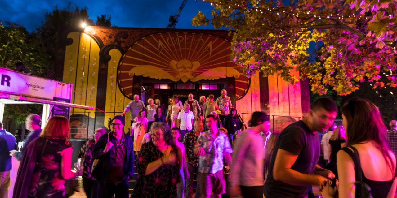 Waterfront restaurants, street food & Spiegeltent, your ultimate nightlife guide to Wollongong