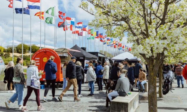 Little Burley is back! Your favourite lakeside market is kicking off another season this Saturday