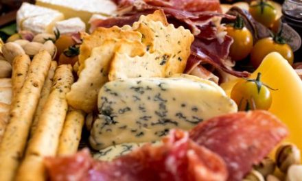 Hotel Kurrajong Father’s Day Takeaway Grazing Box