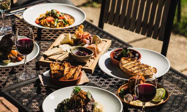 15 restaurants open on Sunday for dinner